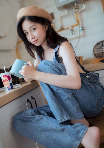 大胸年轻的继牳_蓝光神马影院手机在线