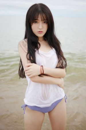 撕开她的内裤慢慢摸她的胸视频_1080天堂在线
