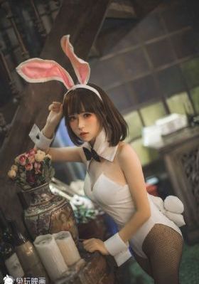 饥渴少妇伦色诱公_国产剧高清视频观看