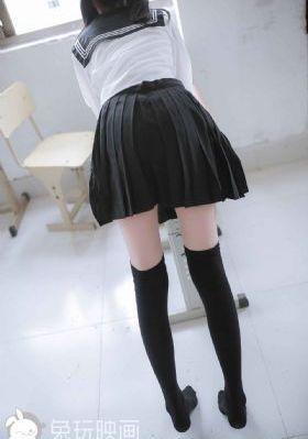 女员工的_高清完整版免费在线观看