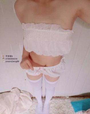 《交换:完美的邻居》2020_DVDHD高清在线观看